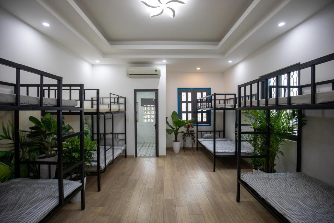 Vungtau Surf House - Hostel Surf Camp Вунгтау Екстер'єр фото
